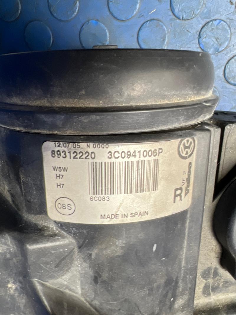 2006 Volkswagen Passat Headlamp Assembly