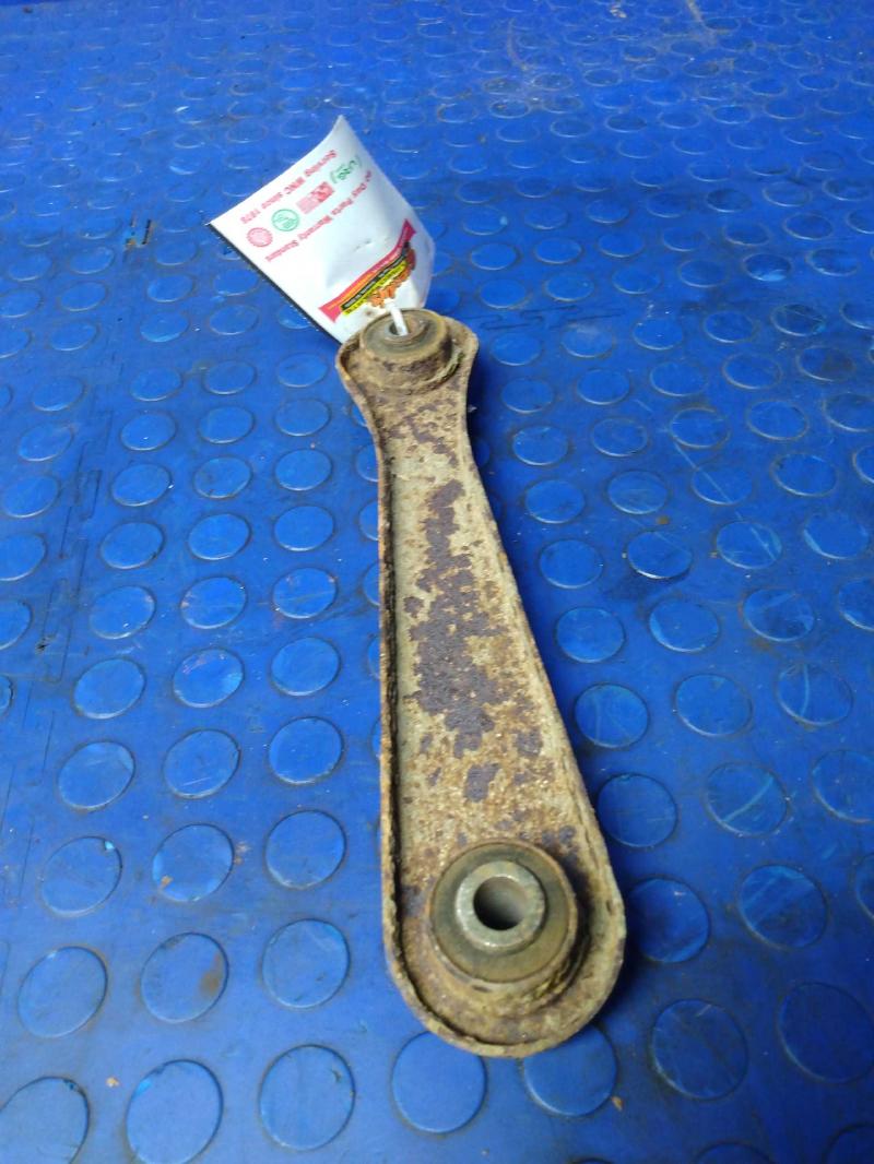 1998 - 2011 Ford Crown Victoria Rear Upper Control Arm RH Passenger Side OEM 8W1Z5500A