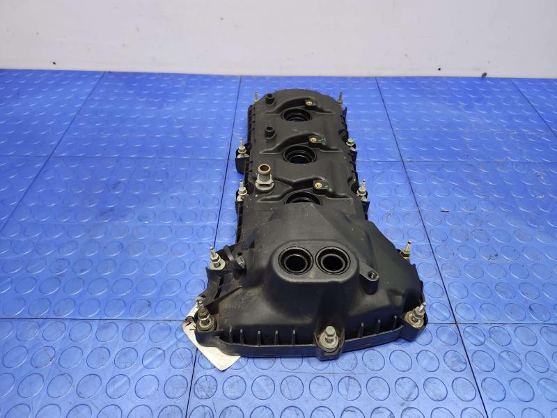 2014 Ford Explorer Valve Cover
