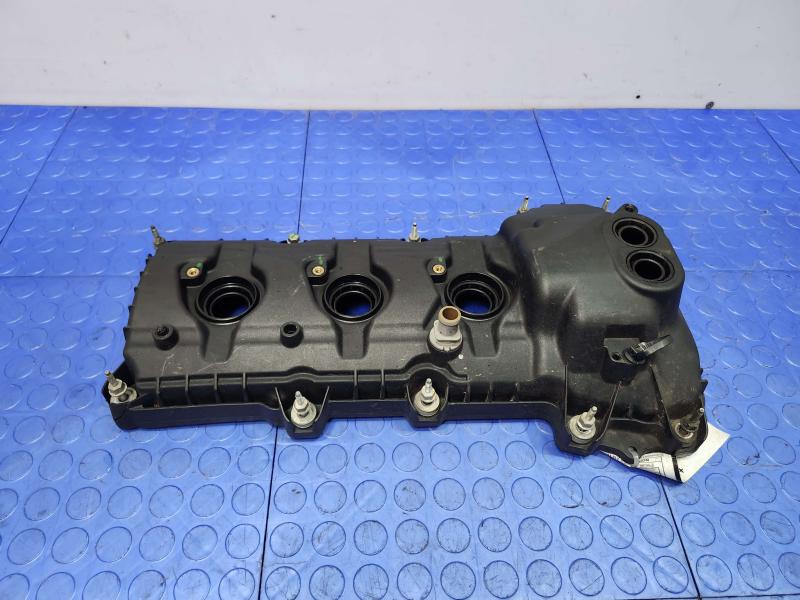 2014 Ford Explorer Valve Cover