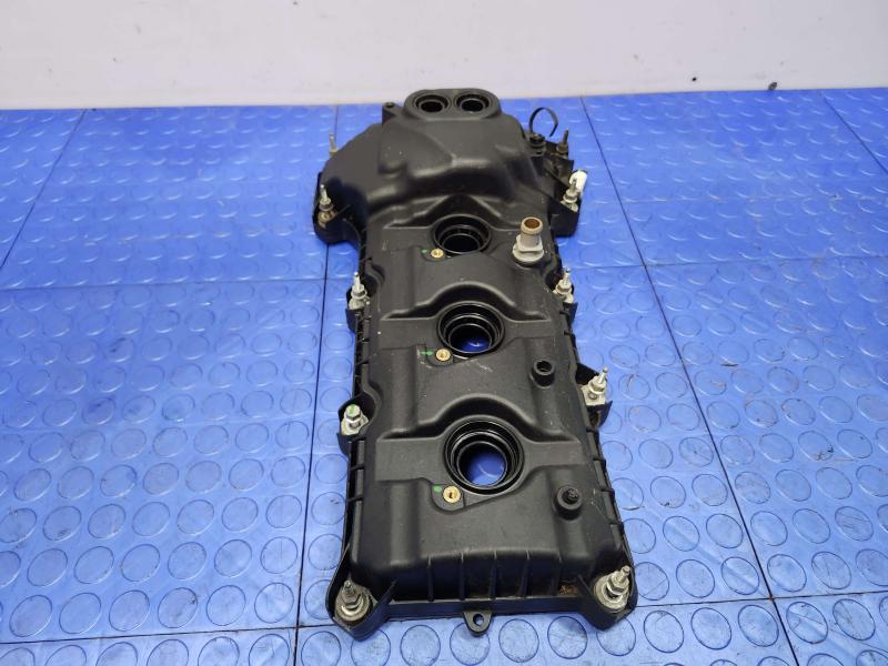 2014 Ford Explorer Valve Cover