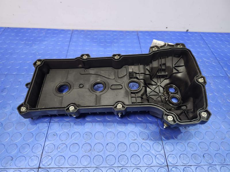 2014 Ford Explorer Valve Cover