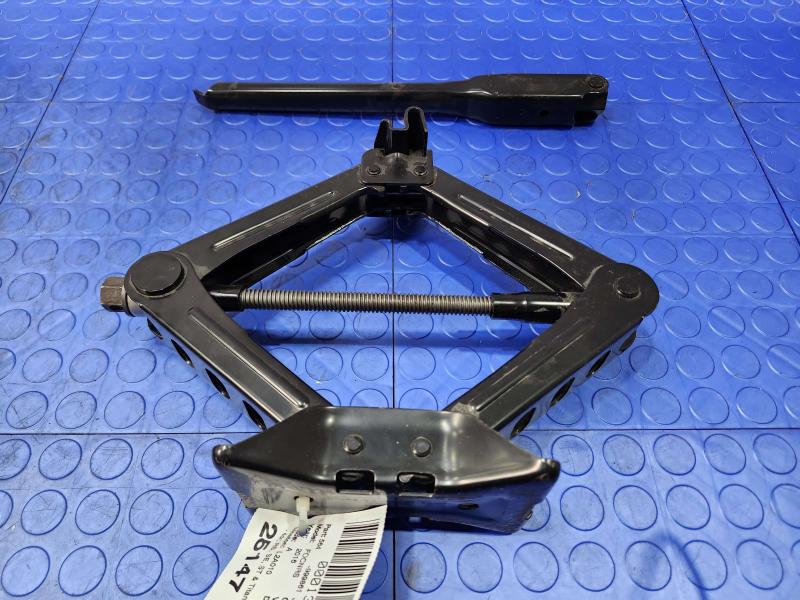 2016 Ford Focus Jack Assembly