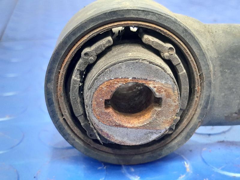 2013 Ford Fusion Lower Control Arm Rr