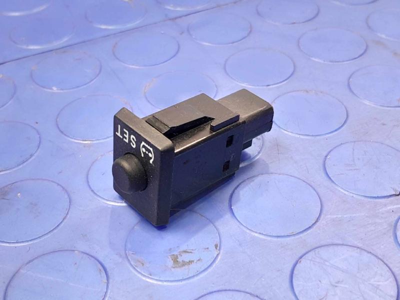 2004-2020 Toyota Sienna TPMS Tire Pressure Switch Genuine OEM 84746-AE010