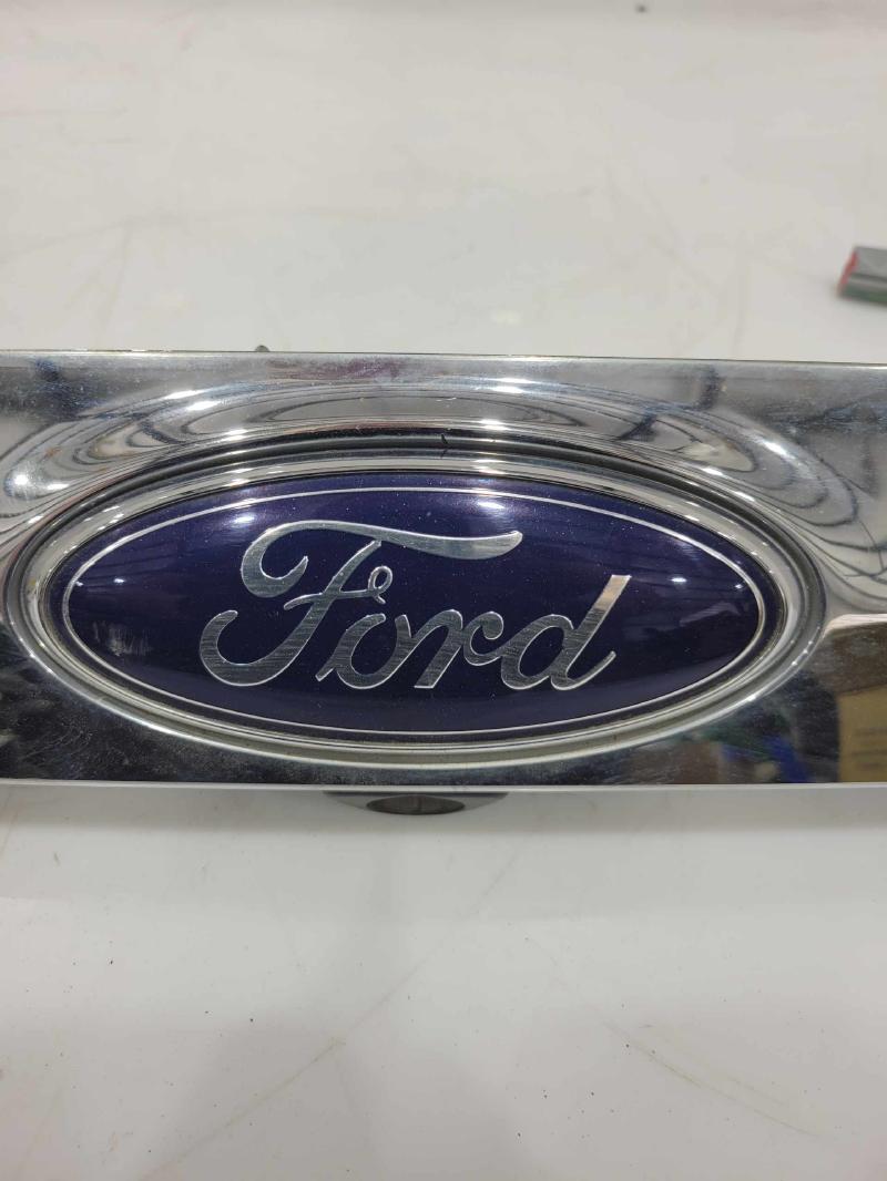 2014 Ford Escape Tail Finish Panel