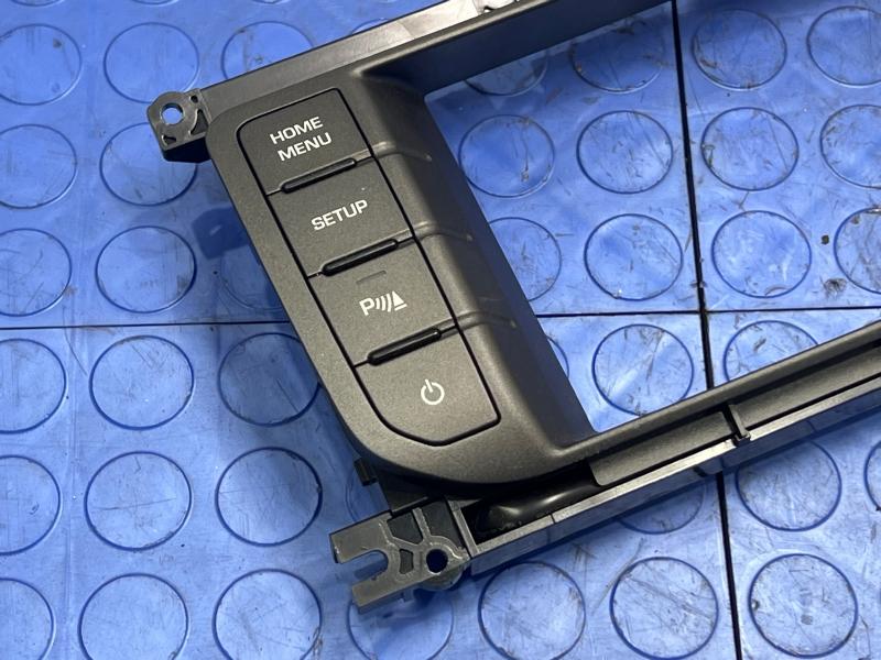 2012 Land Rover Evoque Audio & Visual Equip.(Radio)