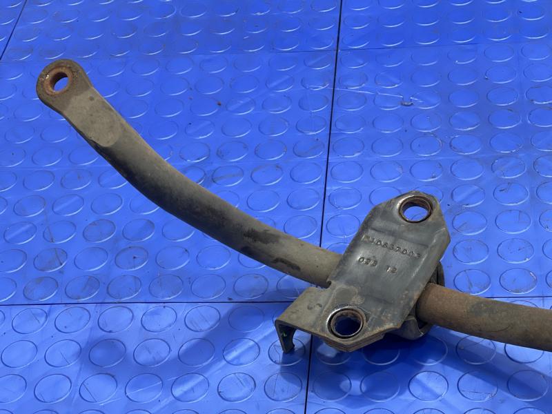 2011-2013 Dodge Durango Rear Stabilizer Bar Swaybar Genuine OEM 68184507AA