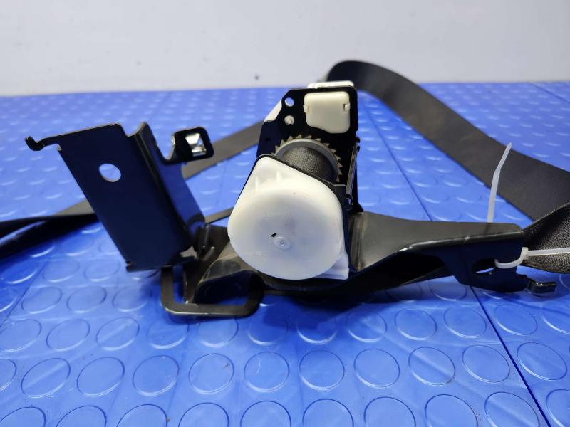 2015 Subaru Forester Rear Seat Belt