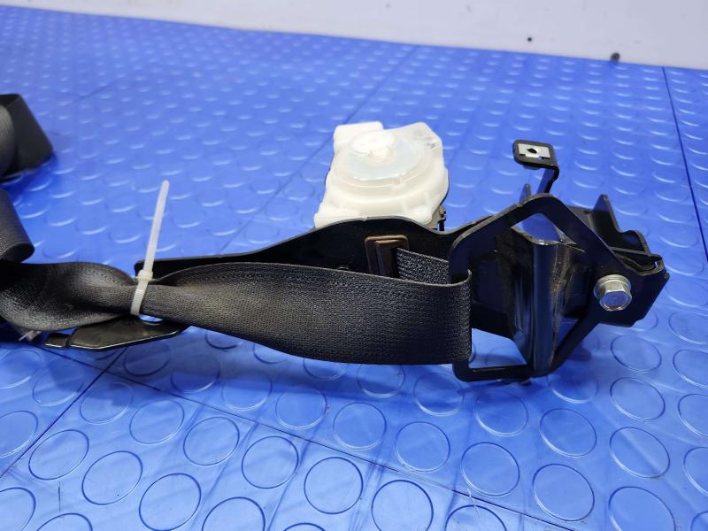 2015 Subaru Forester Rear Seat Belt