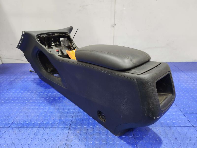 2015-2017 Chrysler 200 Center Floor Console Assembly Black Leather OEM 1YV261BBAF