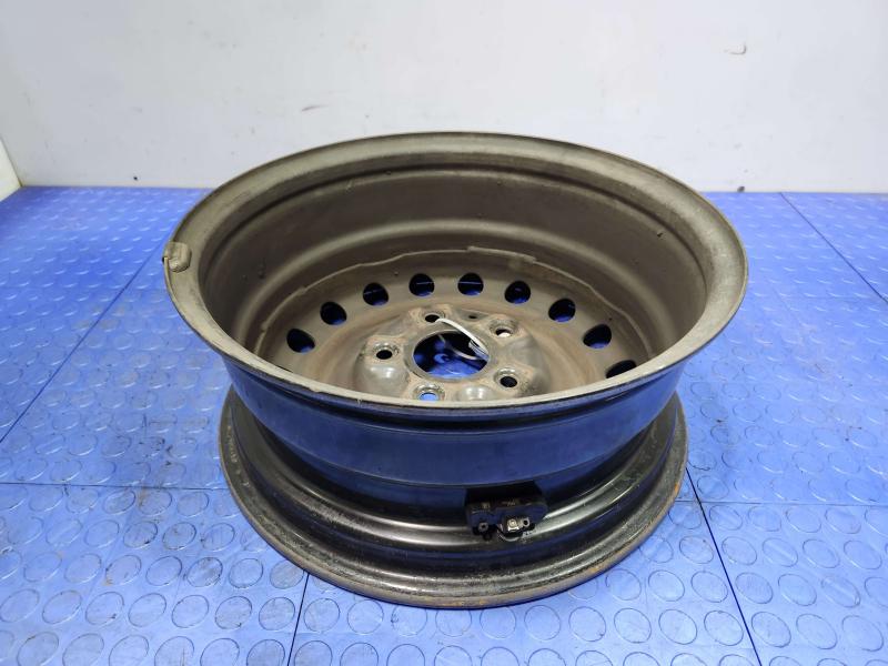 2012 Dodge Grand Caravan Wheel