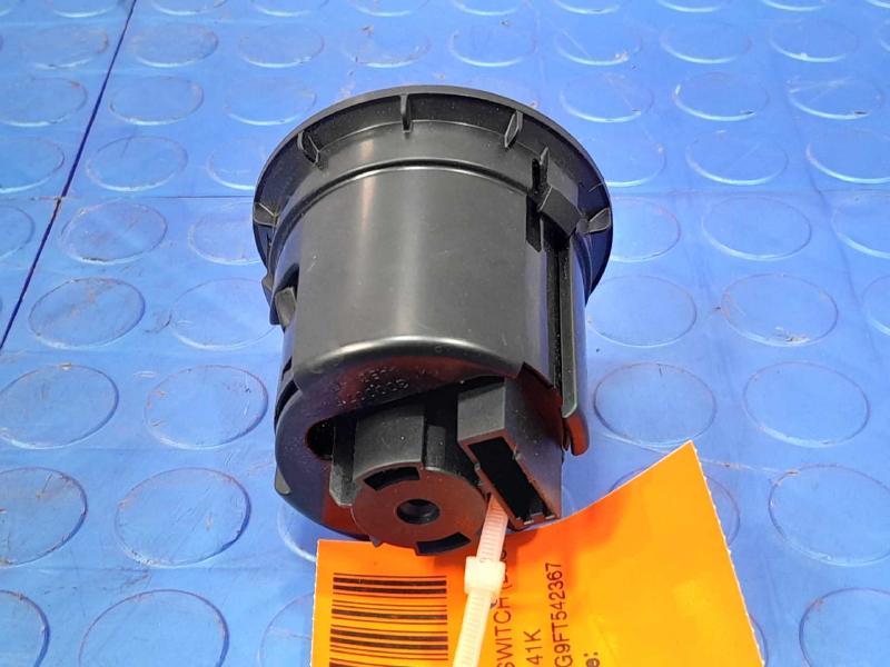 2015 Dodge Journey Headlight Switch (Dash Mtd)