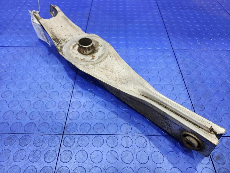 2011 Buick LaCrosse Lower Control Arm Rr