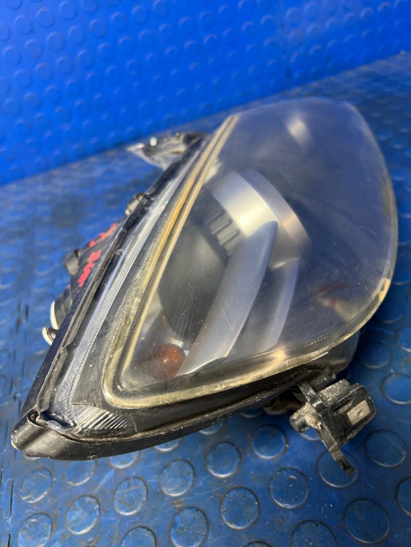 2004 Mazda RX8 Headlamp Assembly