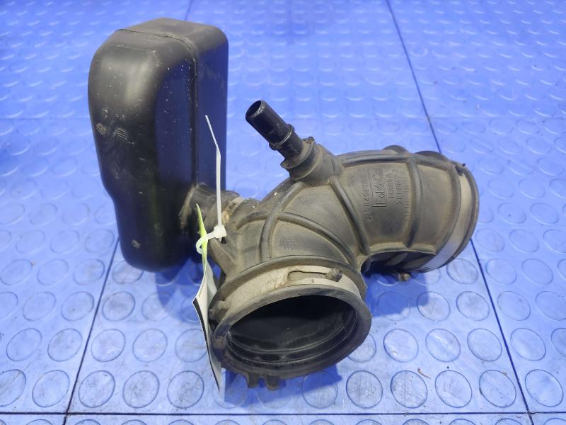2012 Ford Escape Air Intake Tube/Resonator