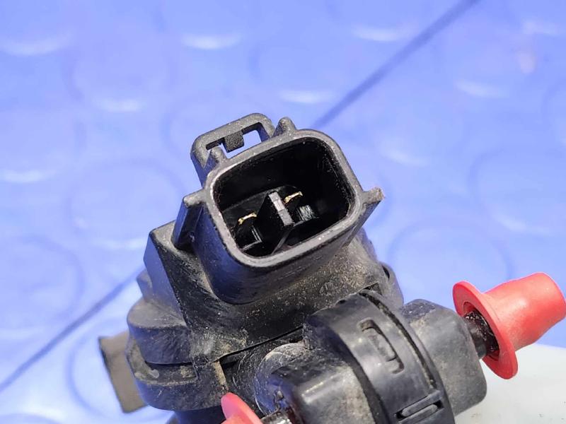 2013 Acura RDX Washer Bottle