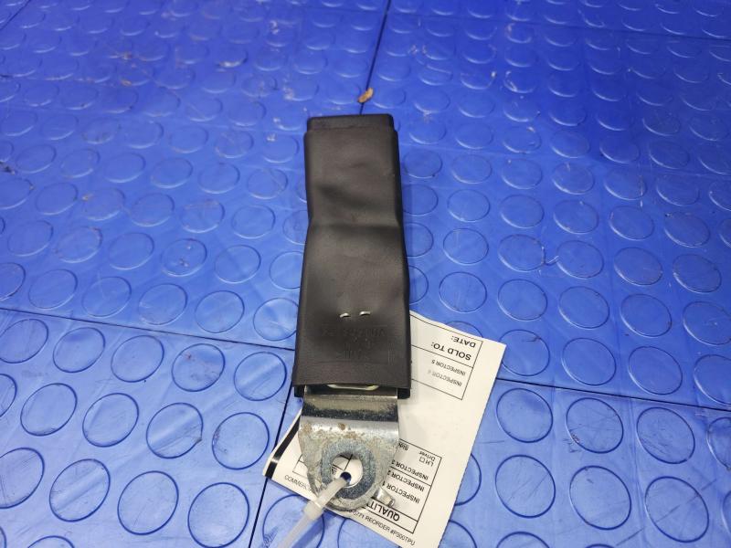 2019 Chevrolet Silverado 3500 Front Seat Belt