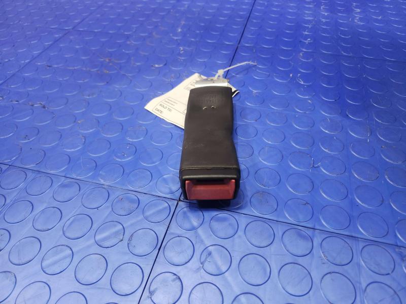 2019 Chevrolet Silverado 3500 Front Seat Belt