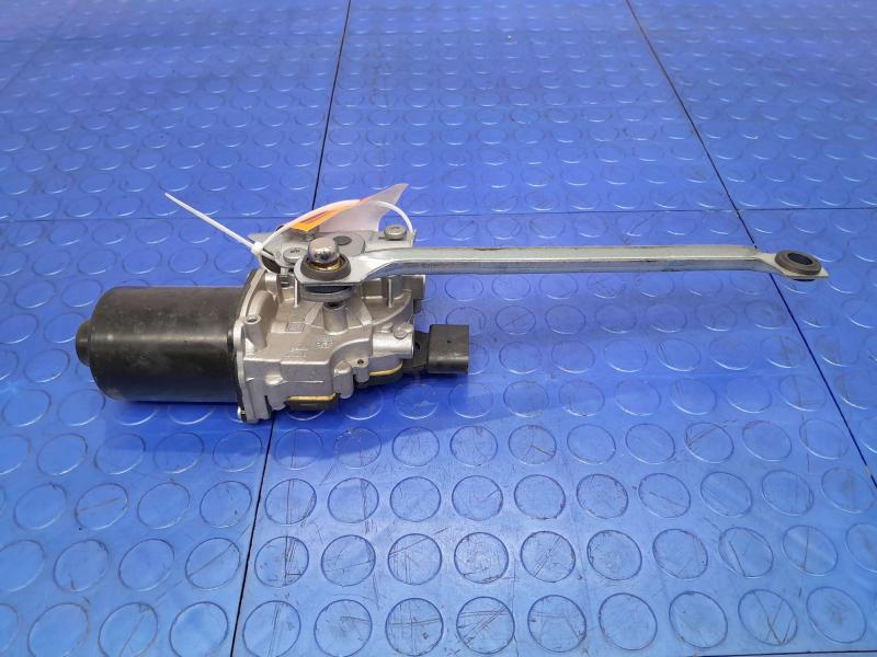 2018 Jaguar XE Wiper Motor Front