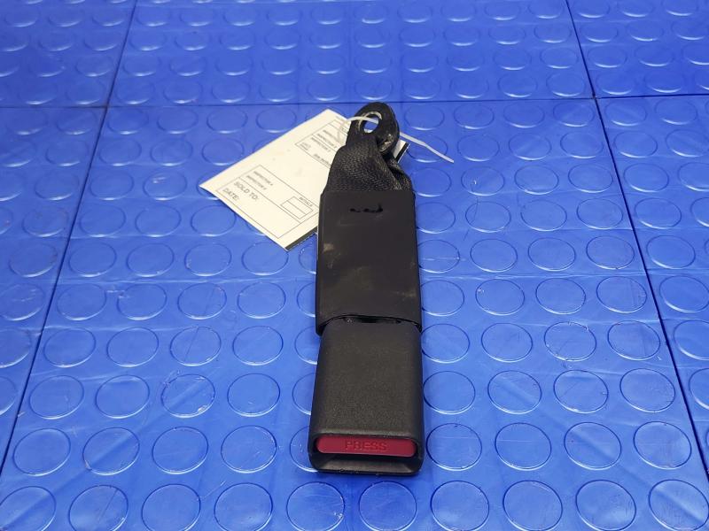 2013 Infiniti FX35 Rear Seat Belt