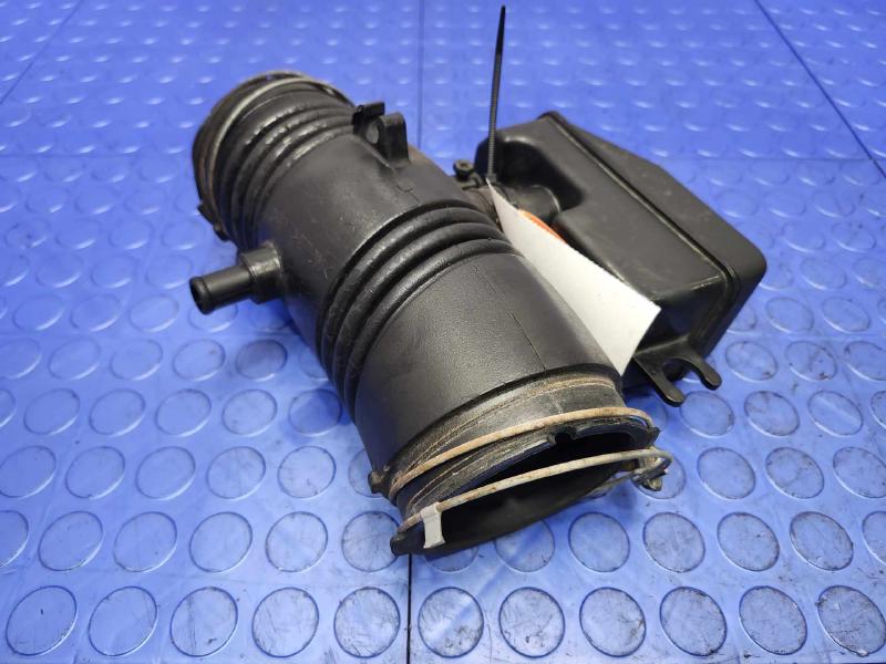2008-2013 Toyota Highlander 3.5L Engine Air Intake Hose Genuine OEM 178810P100