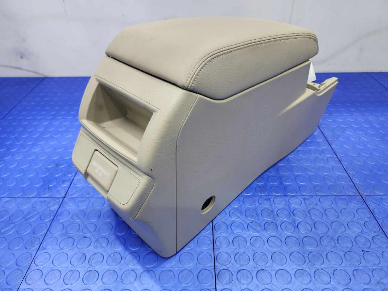 2018 Subaru Legacy Front Console