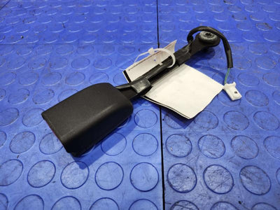 2013 Nissan Pathfinder Front Seat Belt