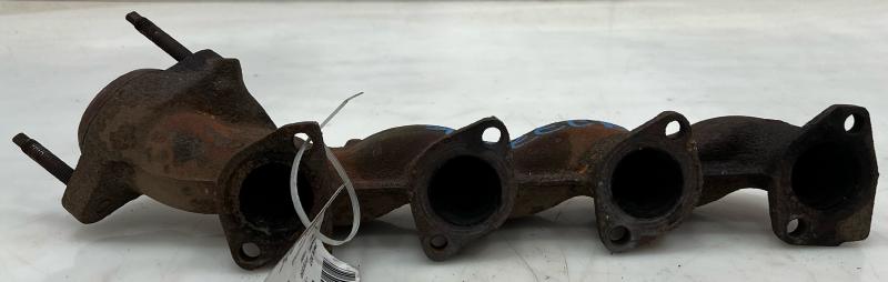 1999 Ford Econoline E-350 Exhaust Manifold