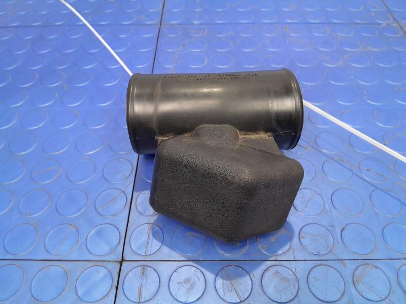 2010-2015 Toyota Prius 1.8L Engine Air Intake Resonator Genuine OEM 1789437010