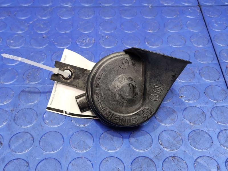 2015-2018 Kia Sedona OEM High Note Horn Assembly Genuine 96620A9000