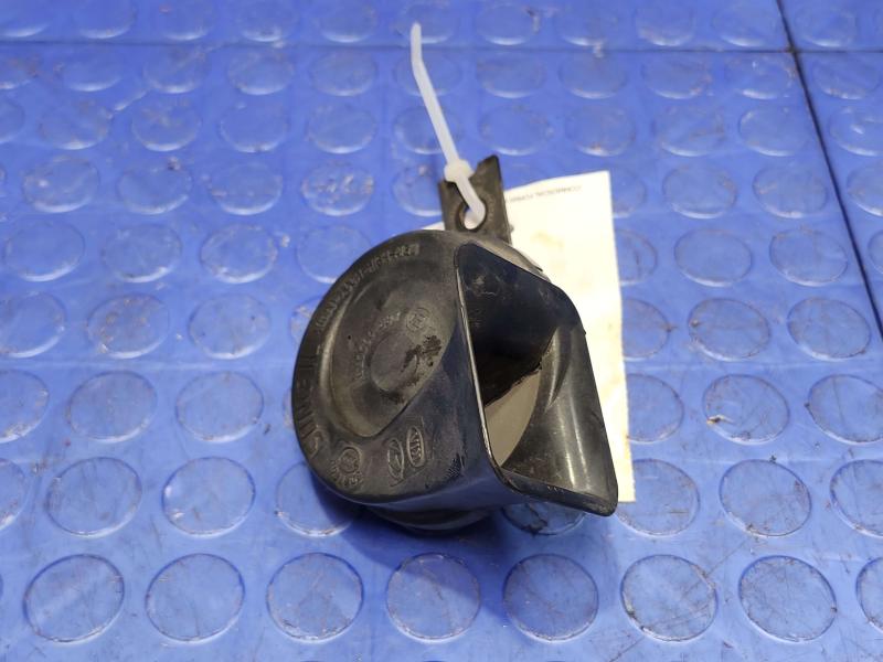 2015-2018 Kia Sedona OEM High Note Horn Assembly Genuine 96620A9000