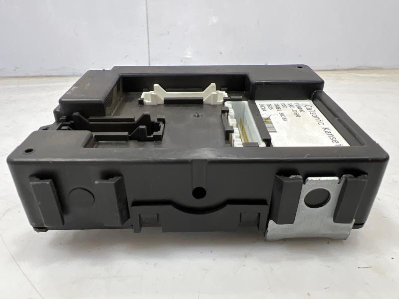 2014 Nissan Versa Chassis Brain Box
