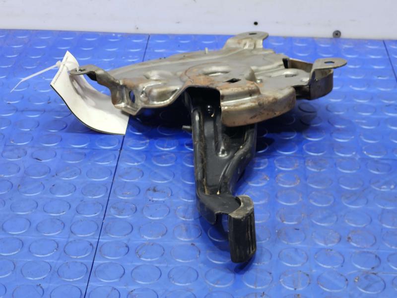 2010-2014 GMC Yukon Parking Brake Control Lever Pedal Assembly OEM 22800497