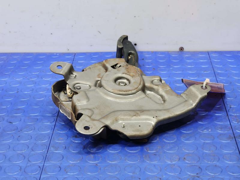 2010-2014 GMC Yukon Parking Brake Control Lever Pedal Assembly OEM 22800497