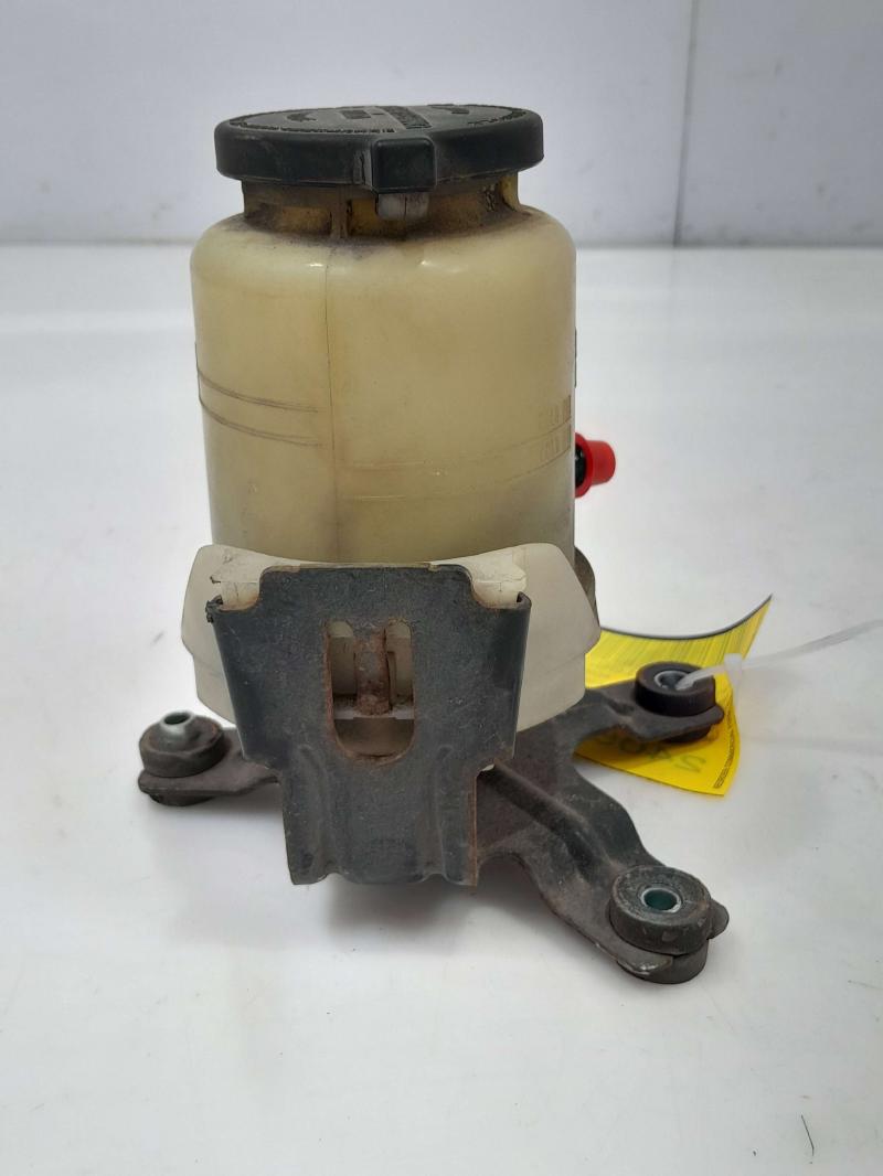 2008 Toyota Sequoia Power Steering Reservoir