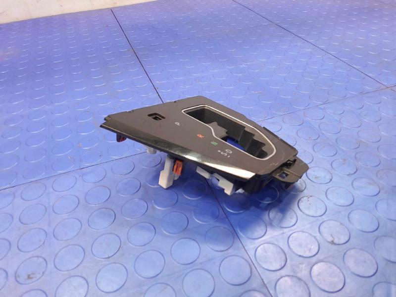 2015-2020 Toyota Sienna Automatic Gear Shifter Surround Indicator Genuine OEM