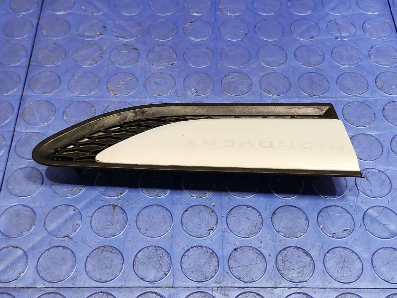 2020 Land Rover Discovery Sport Fender Moulding