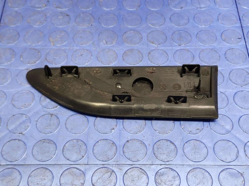 2020 Land Rover Discovery Sport Fender Moulding