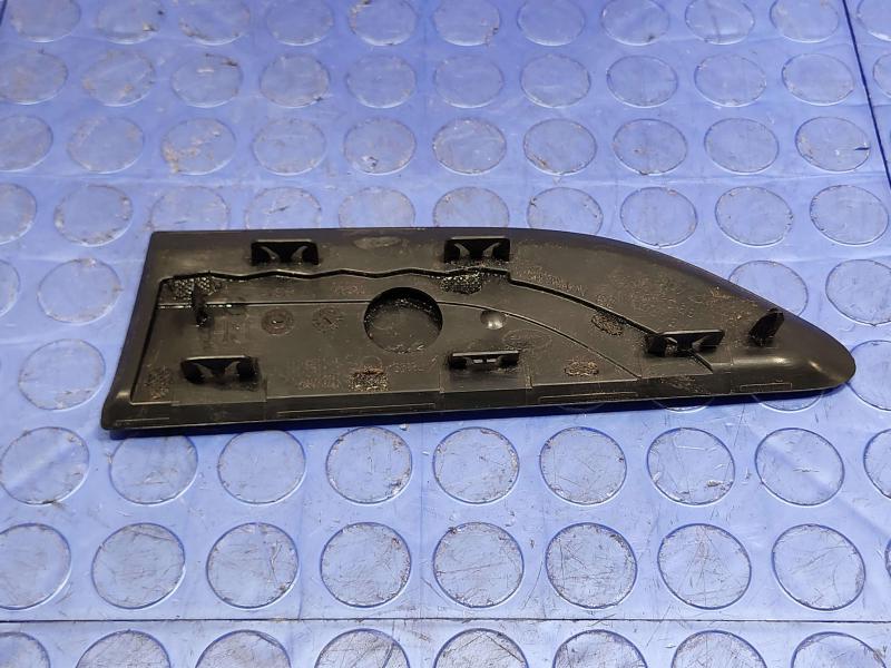 2020 Land Rover Discovery Sport Fender Moulding