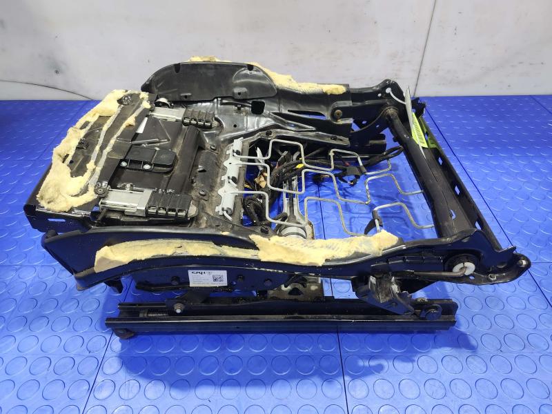 2015 Porsche Panamera Seat Track