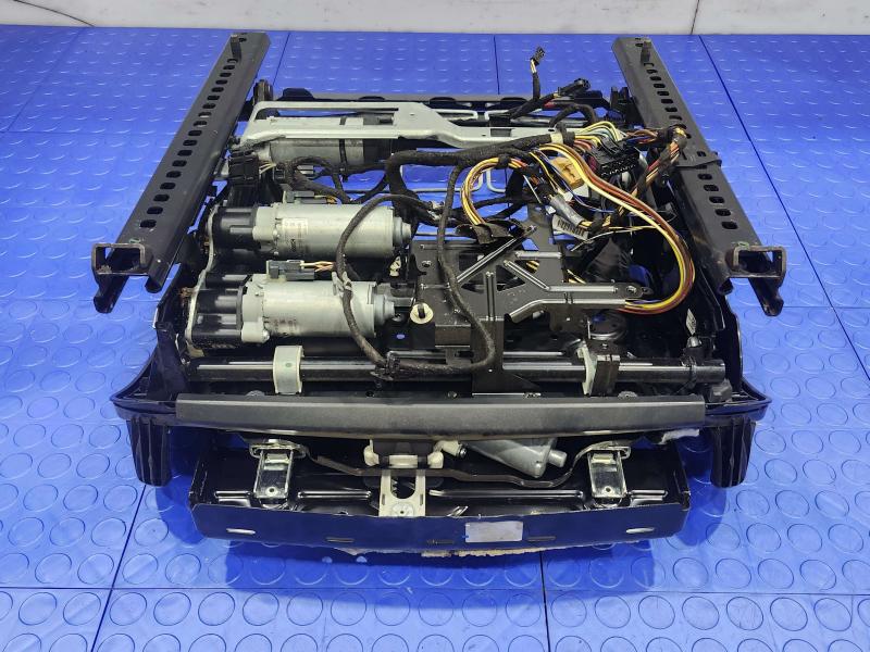 2015 Porsche Panamera Seat Track