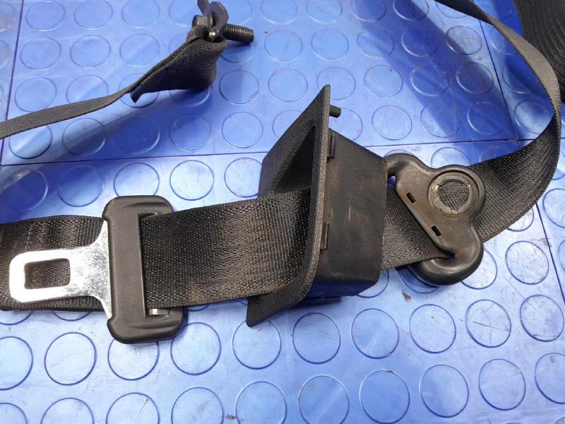 2015 Ford Mustang Rear Seat Belt