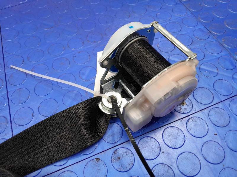 2015 Ford Mustang Rear Seat Belt