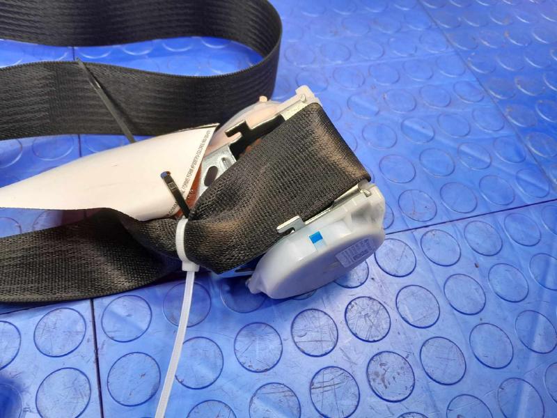 2015 Ford Mustang Rear Seat Belt