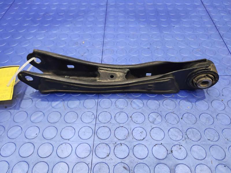 2016 Hyundai Sonata Lower Control Arm Rr