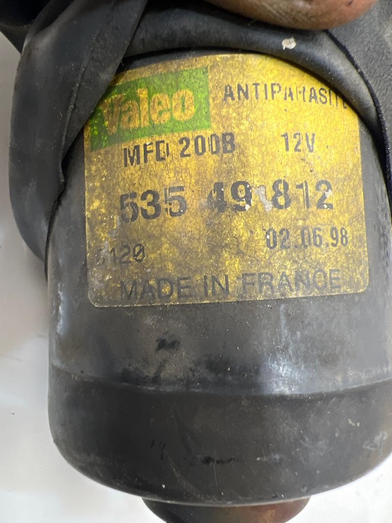 1998 Jeep Cherokee Wiper Motor Front