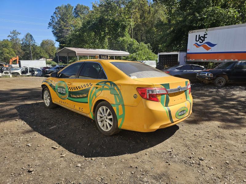 2012 Toyota Camry Front Seat Belt