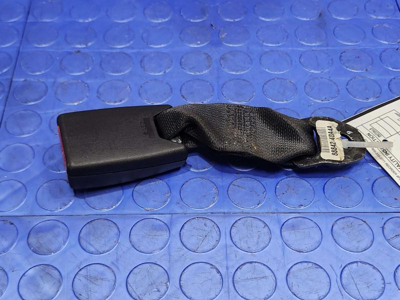 2016 Nissan Rogue Rear Seat Belt
