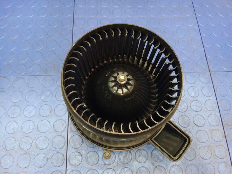2012 Jeep Grand Cherokee Blower Motor